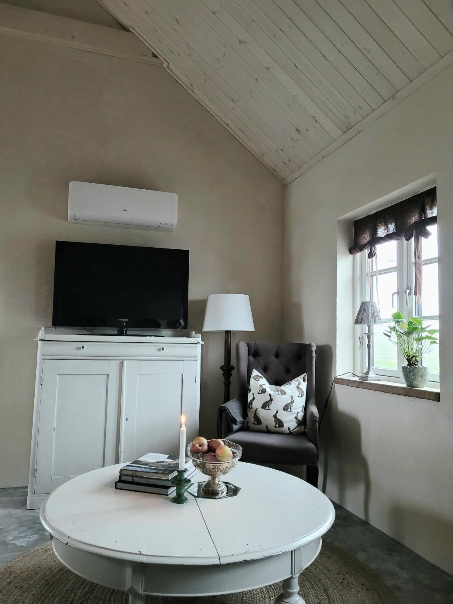 Hus I Mysig By Naera Havet Villa Ystad Luaran gambar